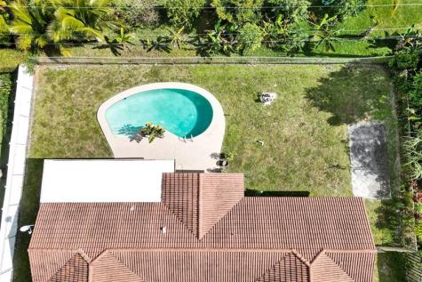 65 W Palm Drive Margate FL 33063