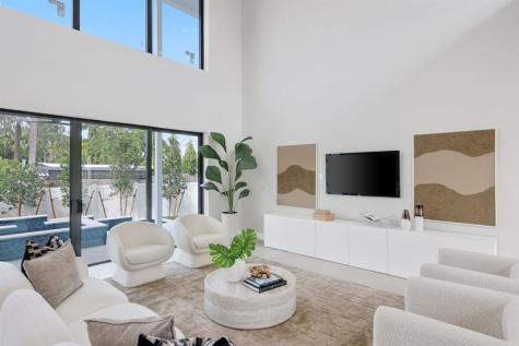 2015 NE 4th Avenue Wilton Manors FL 33305