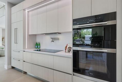 2015 NE 4th Avenue Wilton Manors FL 33305
