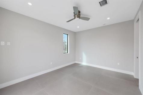 2015 NE 4th Avenue Wilton Manors FL 33305