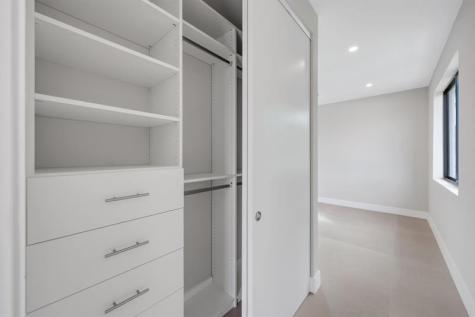 2015 NE 4th Avenue Wilton Manors FL 33305