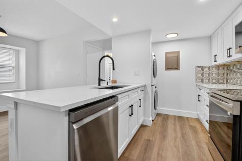 5843 Thisledown Court West Palm Beach FL 33415