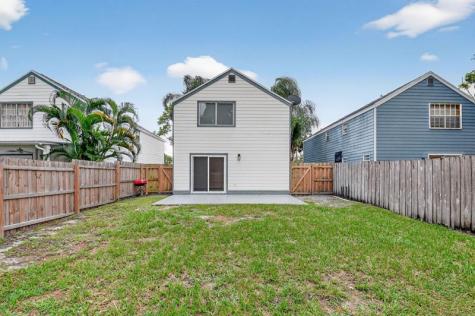 5843 Thisledown Court West Palm Beach FL 33415