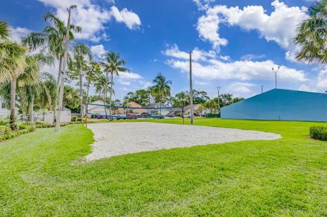5843 Thisledown Court West Palm Beach FL 33415