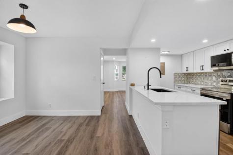 5843 Thisledown Court West Palm Beach FL 33415