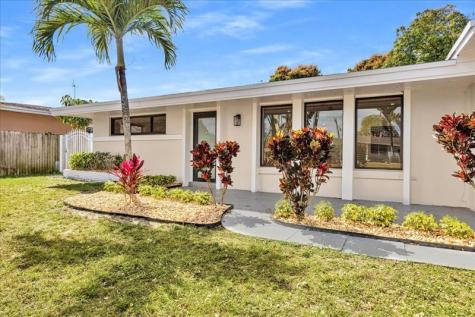 3408 Garden Lane Miramar FL 33023