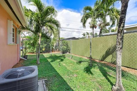 3241 SW 23rd Court Fort Lauderdale FL 33312