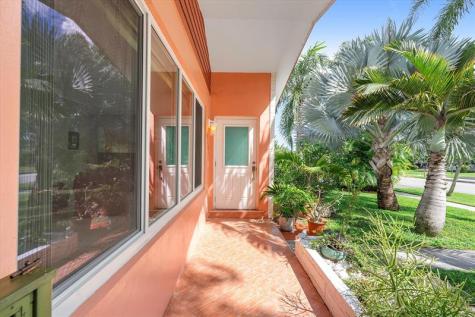3241 SW 23rd Court Fort Lauderdale FL 33312