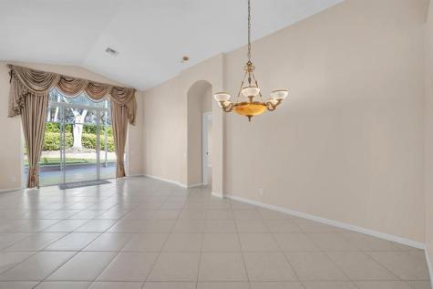 5065 Glenville Drive Boynton Beach FL 33437