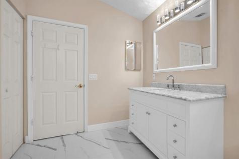 5065 Glenville Drive Boynton Beach FL 33437