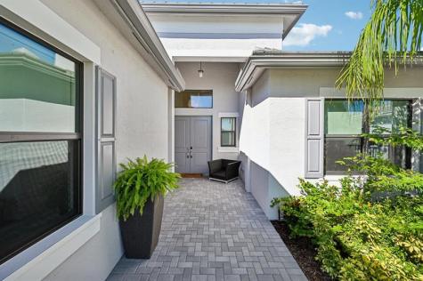 12274 SW Saltwater Drive Port St Lucie FL 34987
