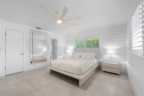 2330 NE 35th Street Lighthouse Point FL 33064
