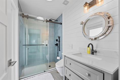 2330 NE 35th Street Lighthouse Point FL 33064
