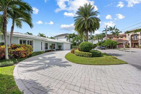 2330 NE 35th Street Lighthouse Point FL 33064