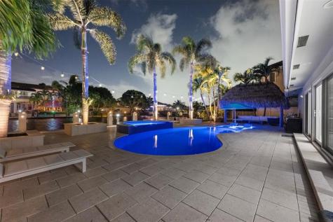 2330 NE 35th Street Lighthouse Point FL 33064