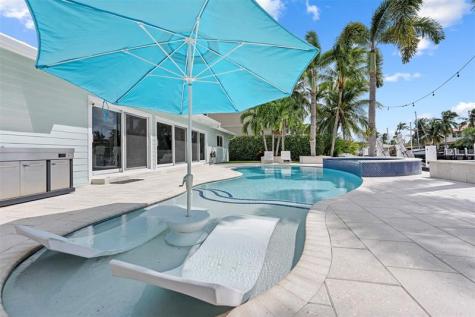 2330 NE 35th Street Lighthouse Point FL 33064
