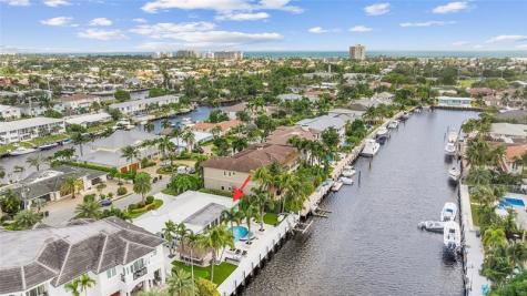 2330 NE 35th Street Lighthouse Point FL 33064