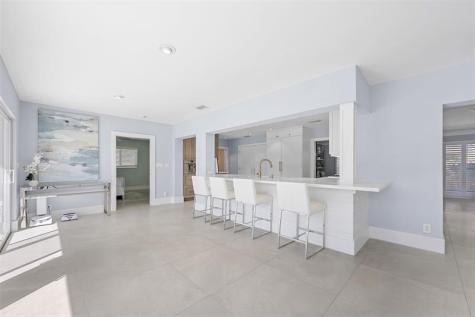 2330 NE 35th Street Lighthouse Point FL 33064