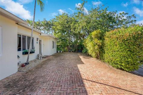 1420 NE 15th Avenue Fort Lauderdale FL 33304