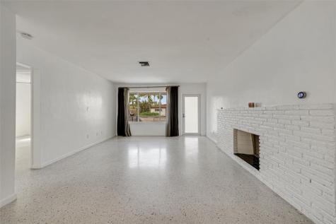 615 N 32nd Avenue Hollywood FL 33021