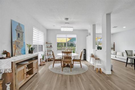 9814 NW 1st Manor Coral Springs FL 33071
