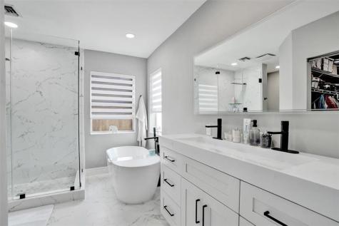 9814 NW 1st Manor Coral Springs FL 33071