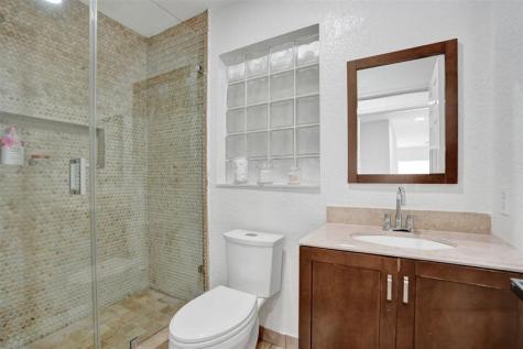 9814 NW 1st Manor Coral Springs FL 33071