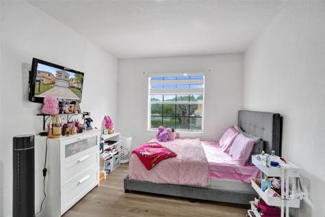 9814 NW 1st Manor Coral Springs FL 33071