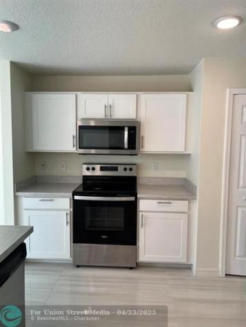 1714 SW Haylake Avenue Port St Lucie FL 34953