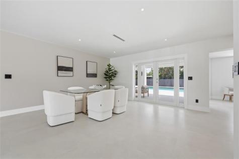 1850 NE 197th Terrace Miami FL 33179