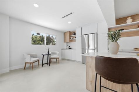 1850 NE 197th Terrace Miami FL 33179