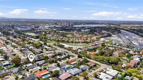 1850 NE 197th Terrace Miami FL 33179