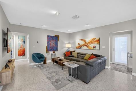 1510 NE 39th Street Oakland Park FL 33334
