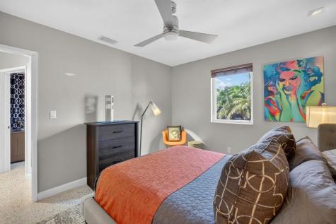 1510 NE 39th Street Oakland Park FL 33334