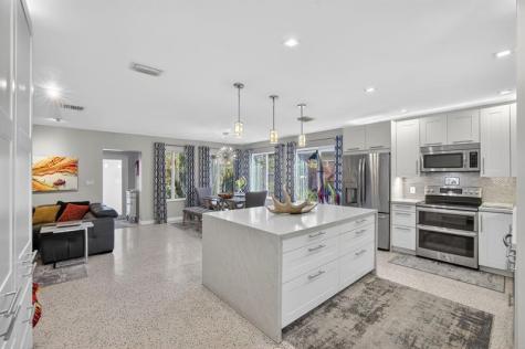 1510 NE 39th Street Oakland Park FL 33334