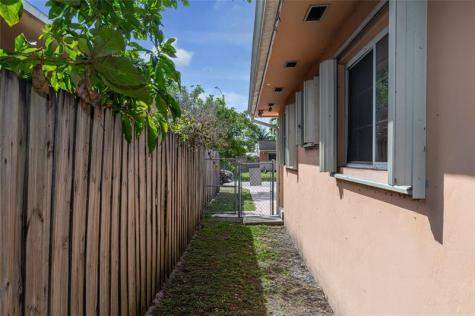 6309 SW 18th Street Miramar FL 33023