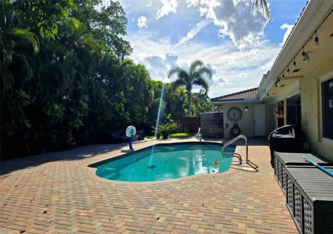 400 Bonaventure Boulevard Weston FL 33326
