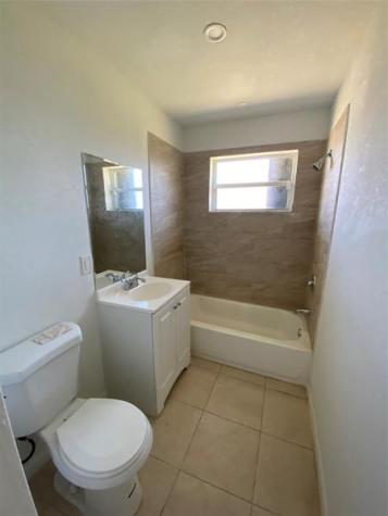 1654 43RD Street West Palm Beach FL 33407