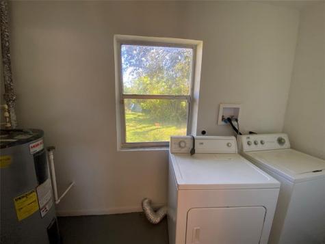 1654 43RD Street West Palm Beach FL 33407