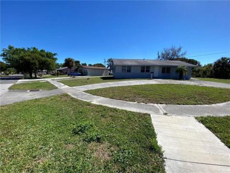1654 43RD Street West Palm Beach FL 33407