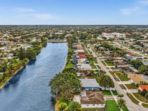 10725 Eureka Street Boca Raton FL 33428