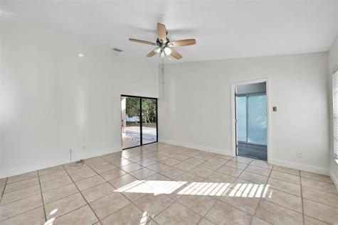 11136 NW 1st Place Coral Springs FL 33071