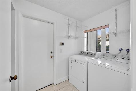 11136 NW 1st Place Coral Springs FL 33071