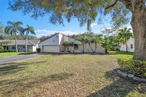 11136 NW 1st Place Coral Springs FL 33071