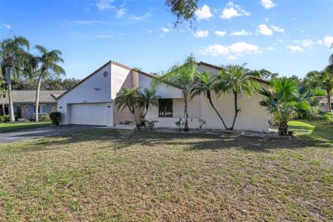 11136 NW 1st Place Coral Springs FL 33071