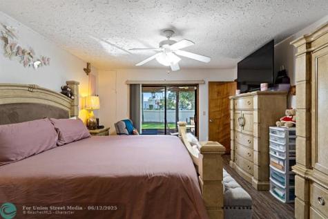 886 SE Odonnell Lane Port St Lucie FL 34983