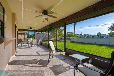 886 SE Odonnell Lane Port St Lucie FL 34983