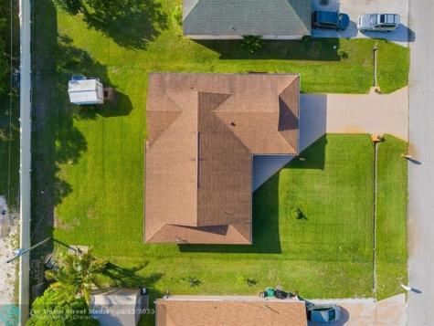 886 SE Odonnell Lane Port St Lucie FL 34983