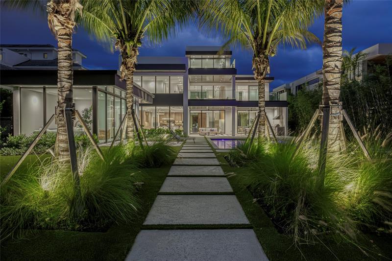 119 N Gordon Road Fort Lauderdale FL 33301