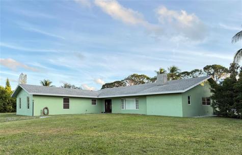4656 Lillian Avenue Palm Beach Gardens FL 33418